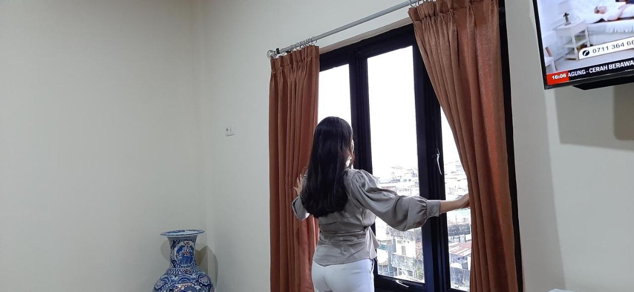Hotel Sriwijaya 99 Palembang Buitenkant foto